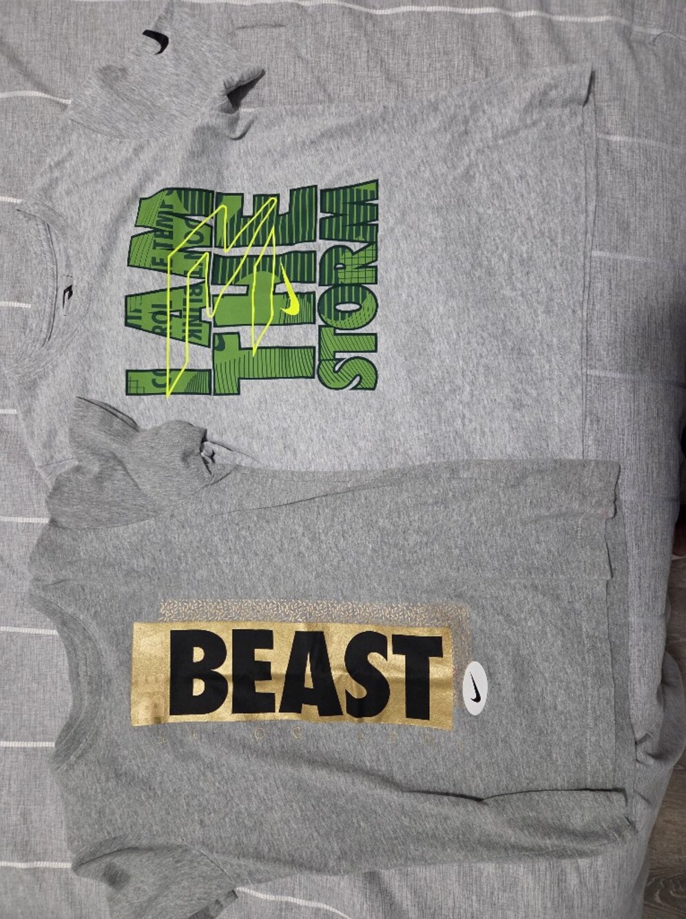 Boys  Nike Gray  T' Shirts  Size S (8) Lot Of 2